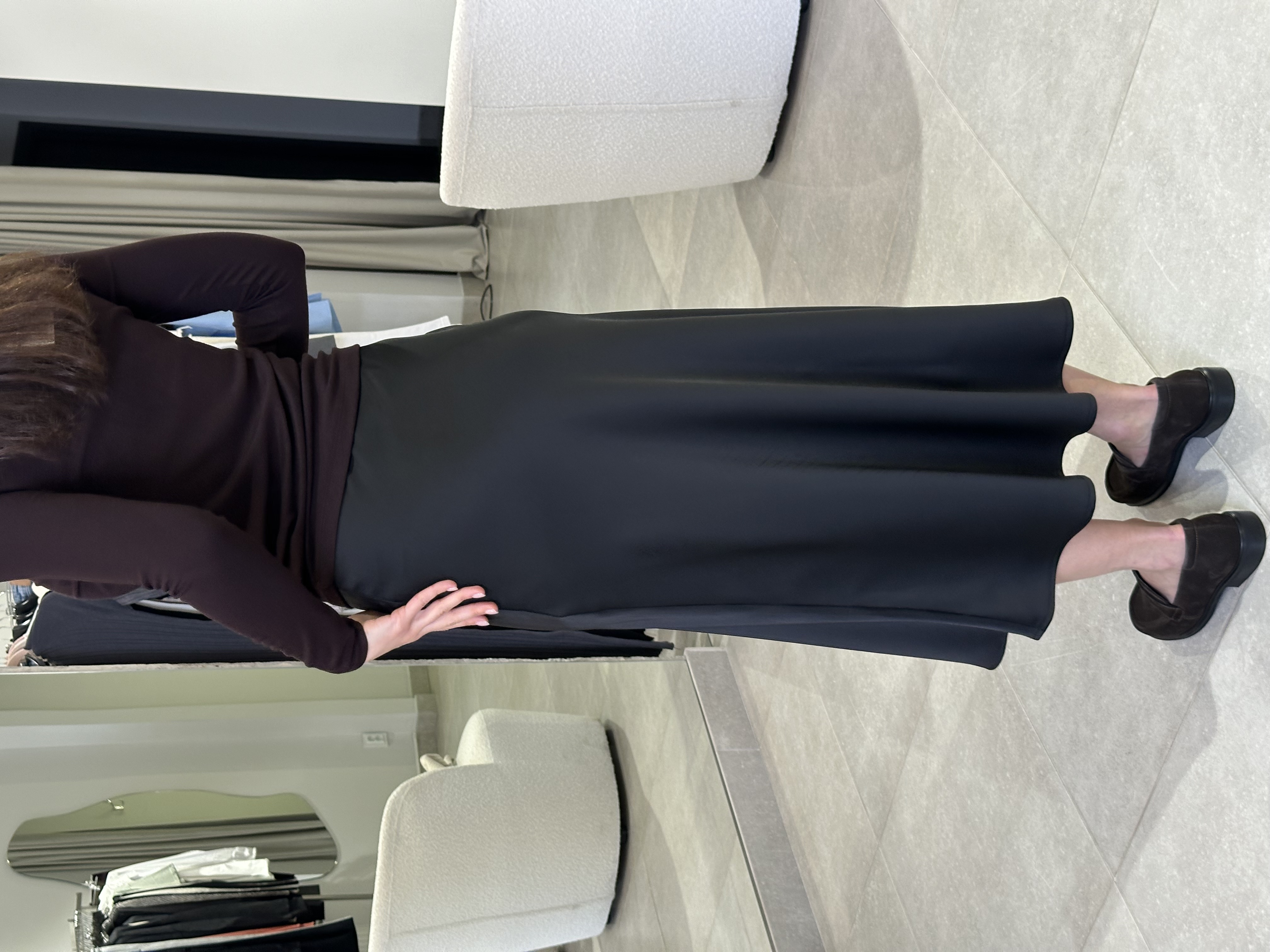 Спідниця 960\35-2 шовк чорний, S