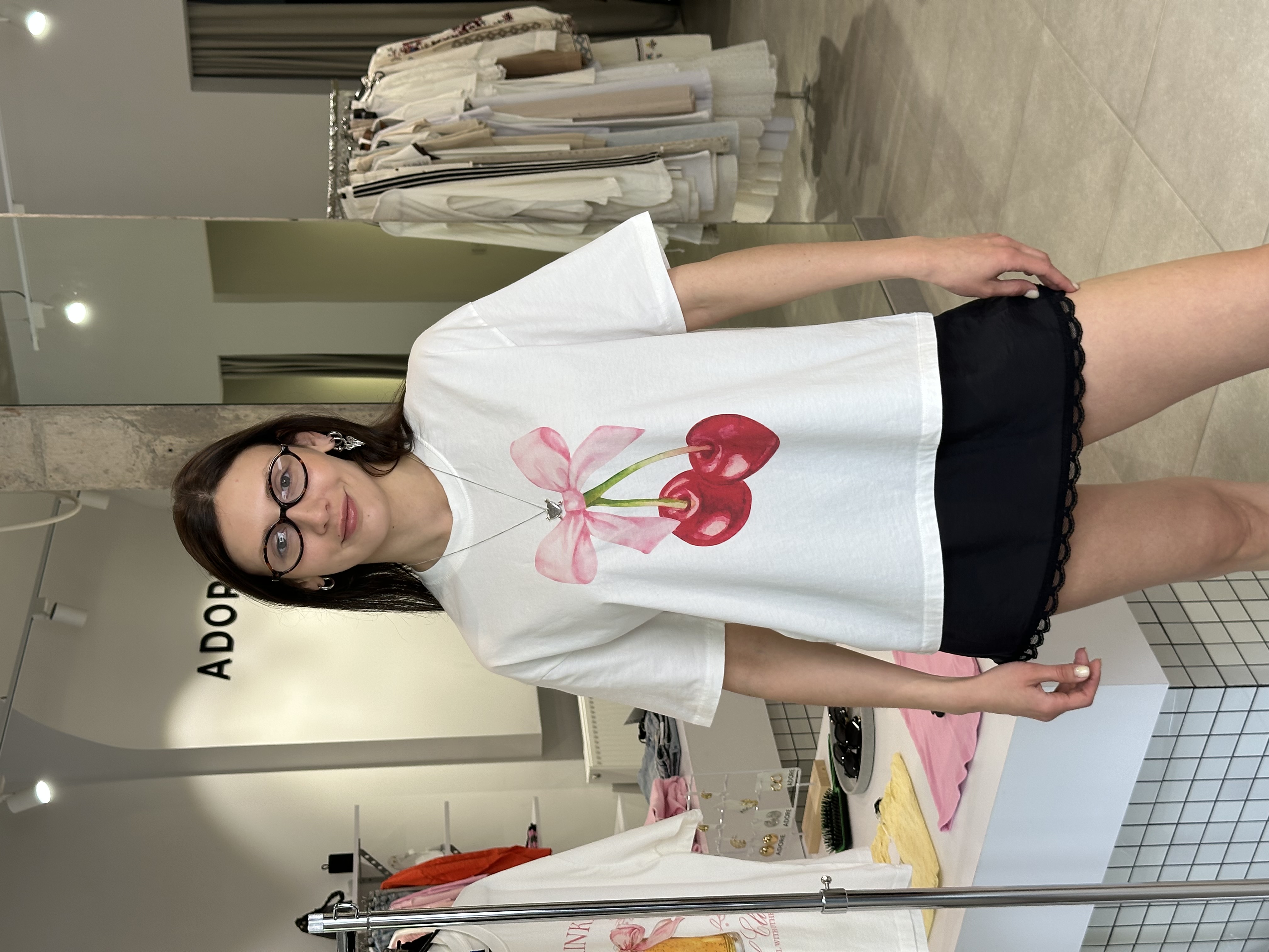 Футболка ОТ251107 бантик+вишня білий