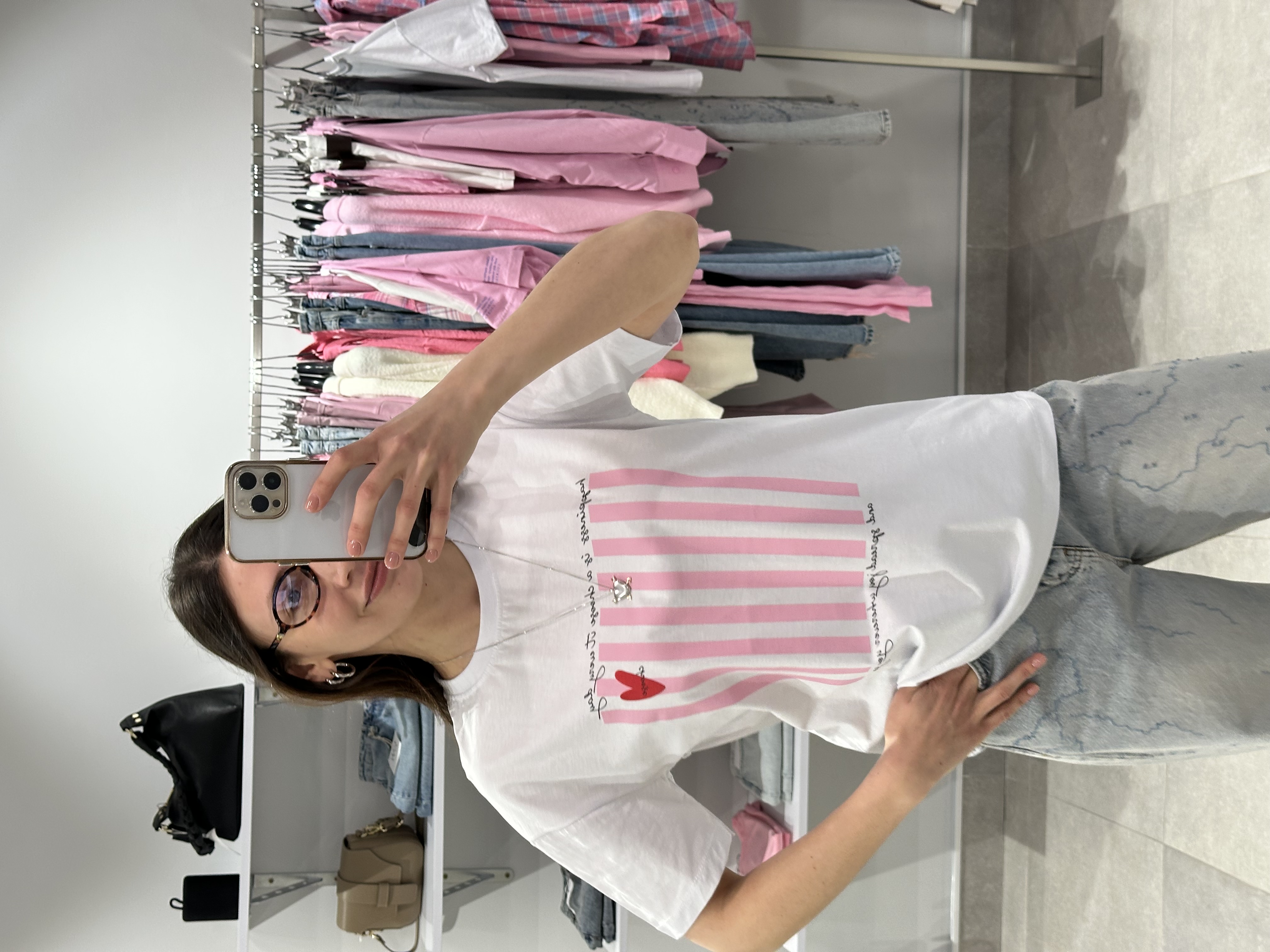 футболка choose біла в рожеву смужку, L