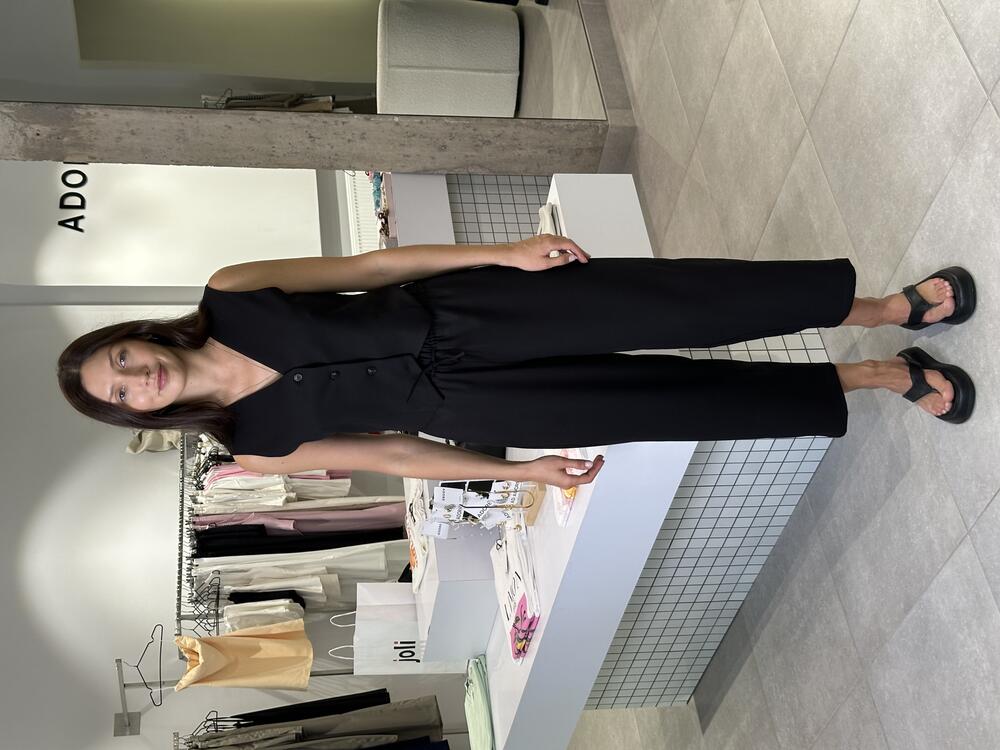 Жилет 85-2\12-1 костюмка чорний, S