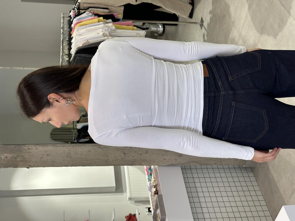 Лонгслів виріз човником білий, L