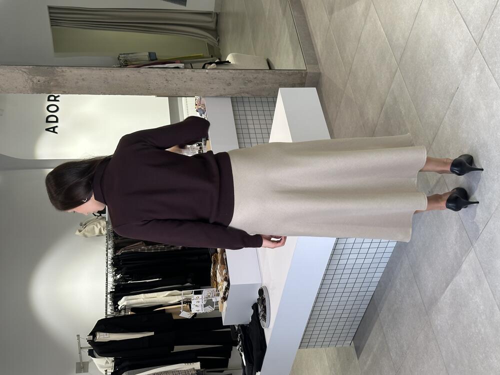 Спідниця костюмка пудра, M