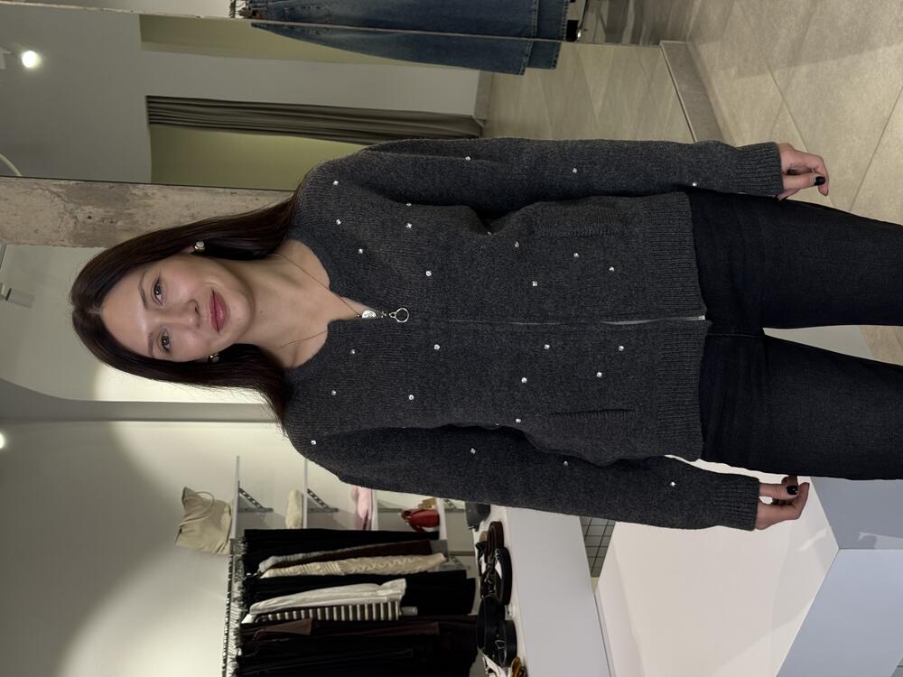 Кардиган з блискавкою та камінцями 