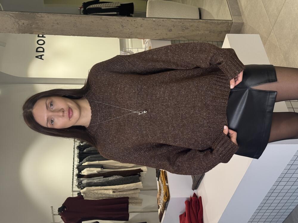 Светер крупної в'язки шоколад