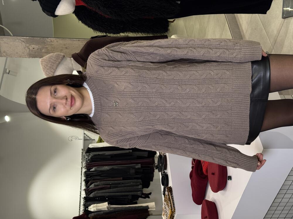 Светр вільного крою косичка 