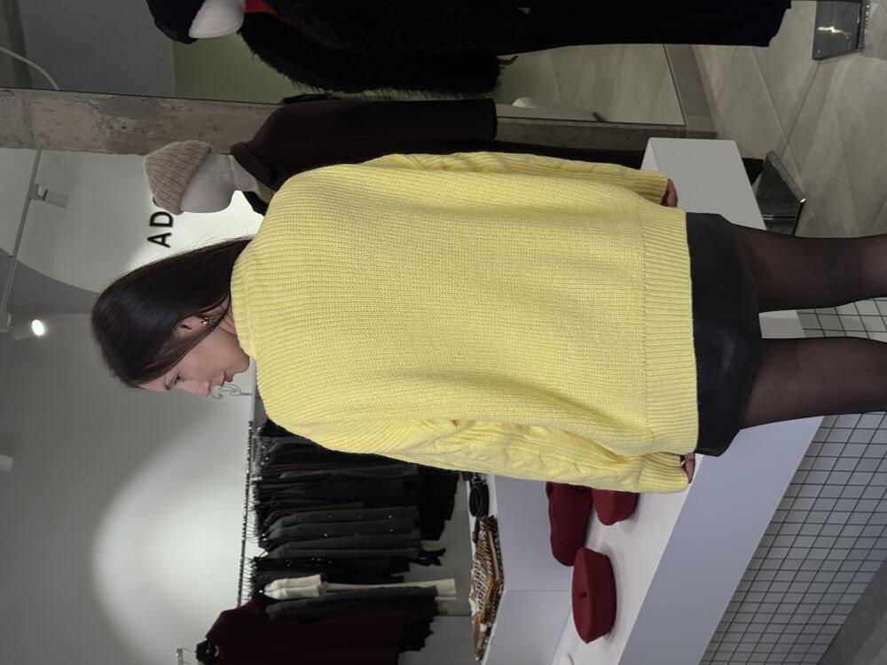 Светр вільного крою косичка жовтий, one size