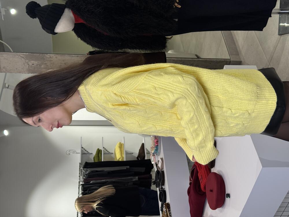 Светр вільного крою косичка жовтий, one size